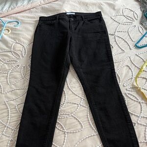 LOFT Women's Black Modern style Skinny Jeans size 8 EUC